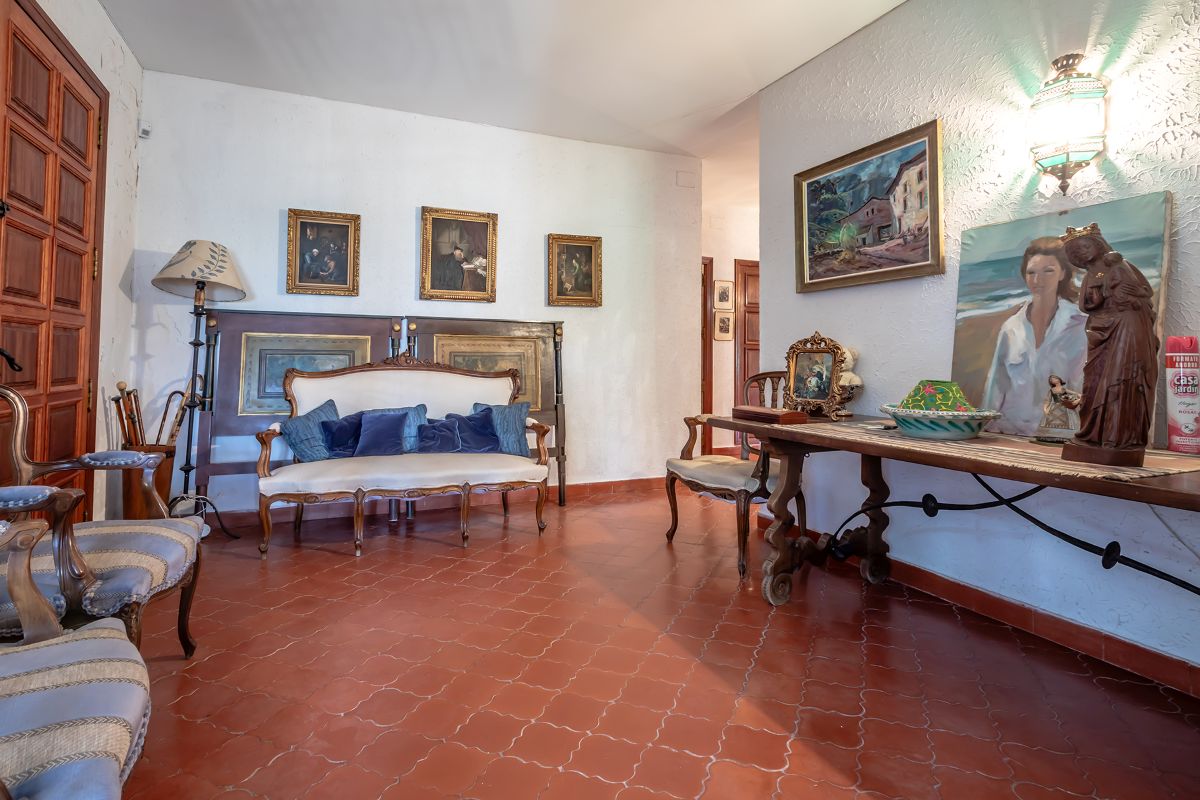 Villa te koop in Naquera Valencia (12) Unieke villa met zwembad te koop in Naquera