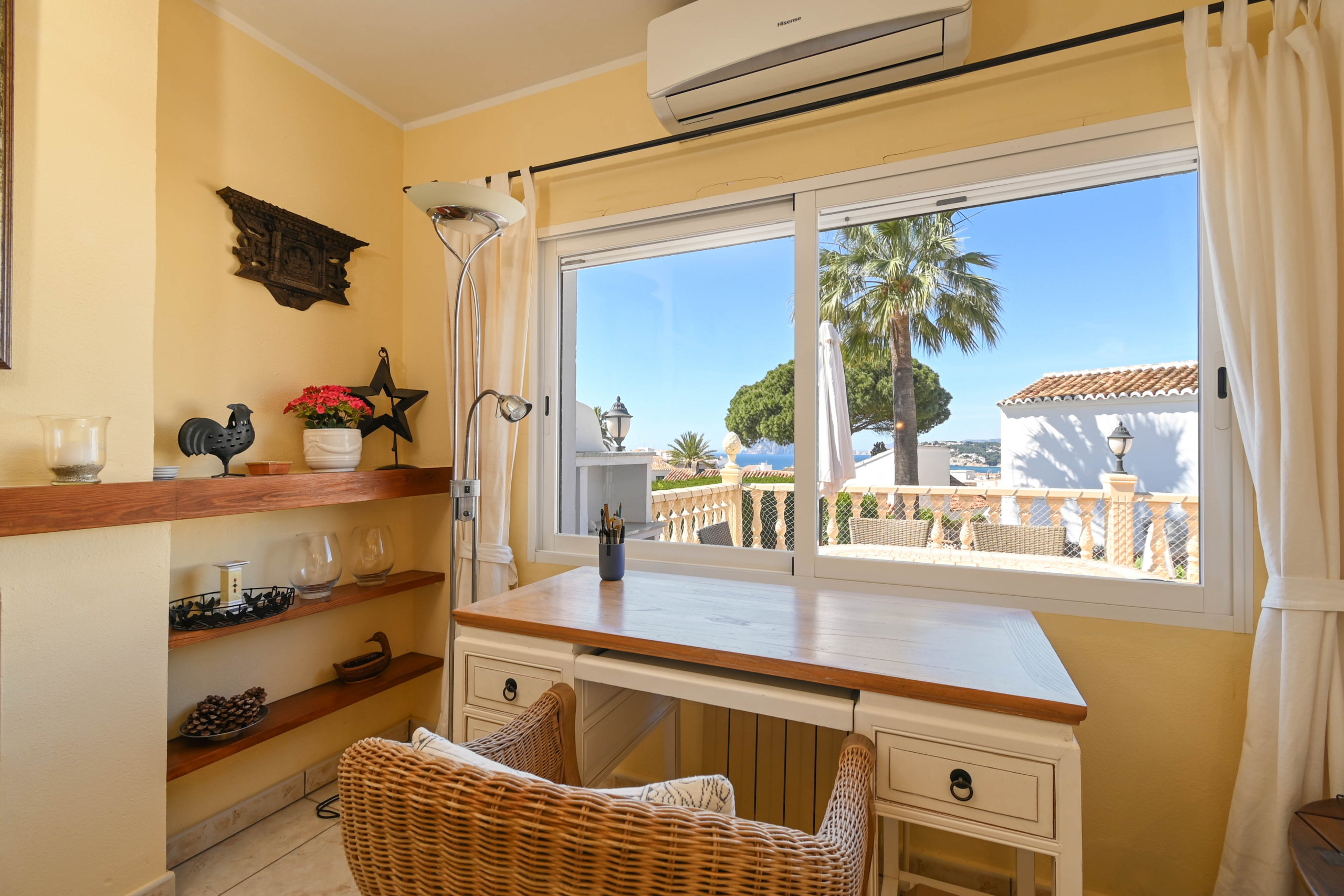 Mediterrane villa in met zeezicht loopafstand centrum en strand Moraira