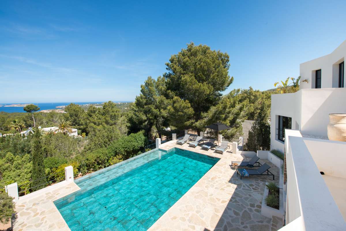 Villa te koop in Cala Tarida – Ibiza