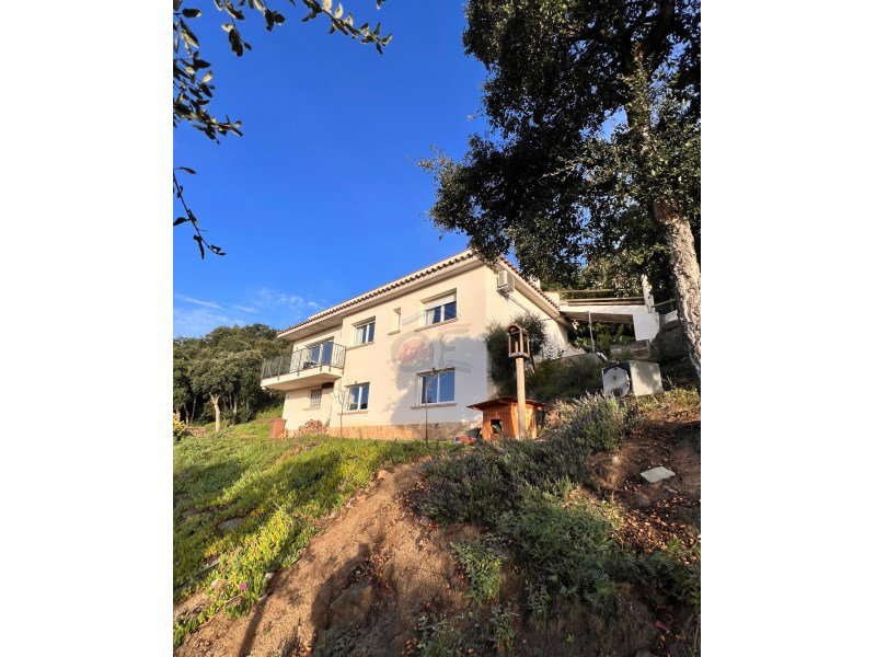 Villa te koop in Santa Cristina D’aro