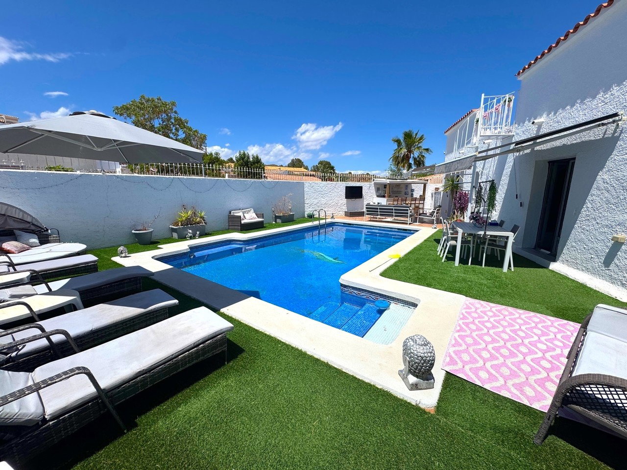 Villa te koop in Bedar