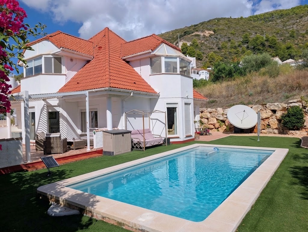 Villa te koop in Jalon