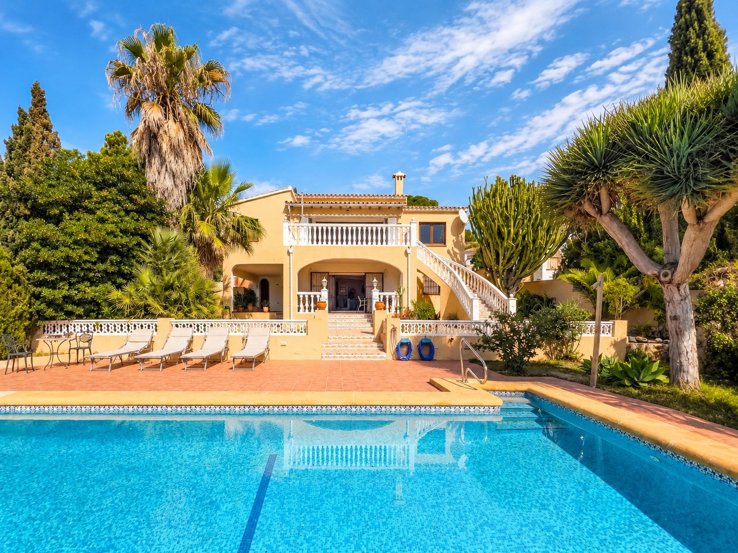 DP-07-12629DR-2 Villa op loopafstand centrum Moraira