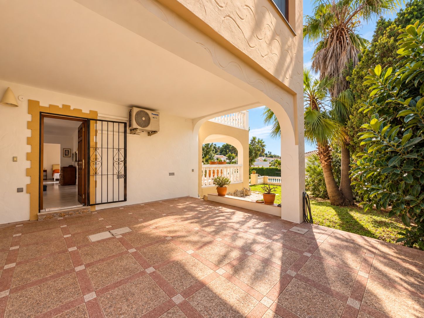 DP-07-12629DR-28 Villa op loopafstand centrum Moraira