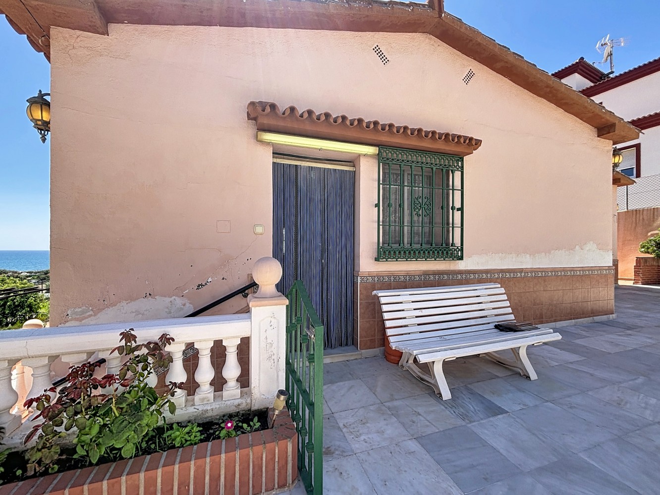 DP-26-6334-10 Villa te koop in Almayate