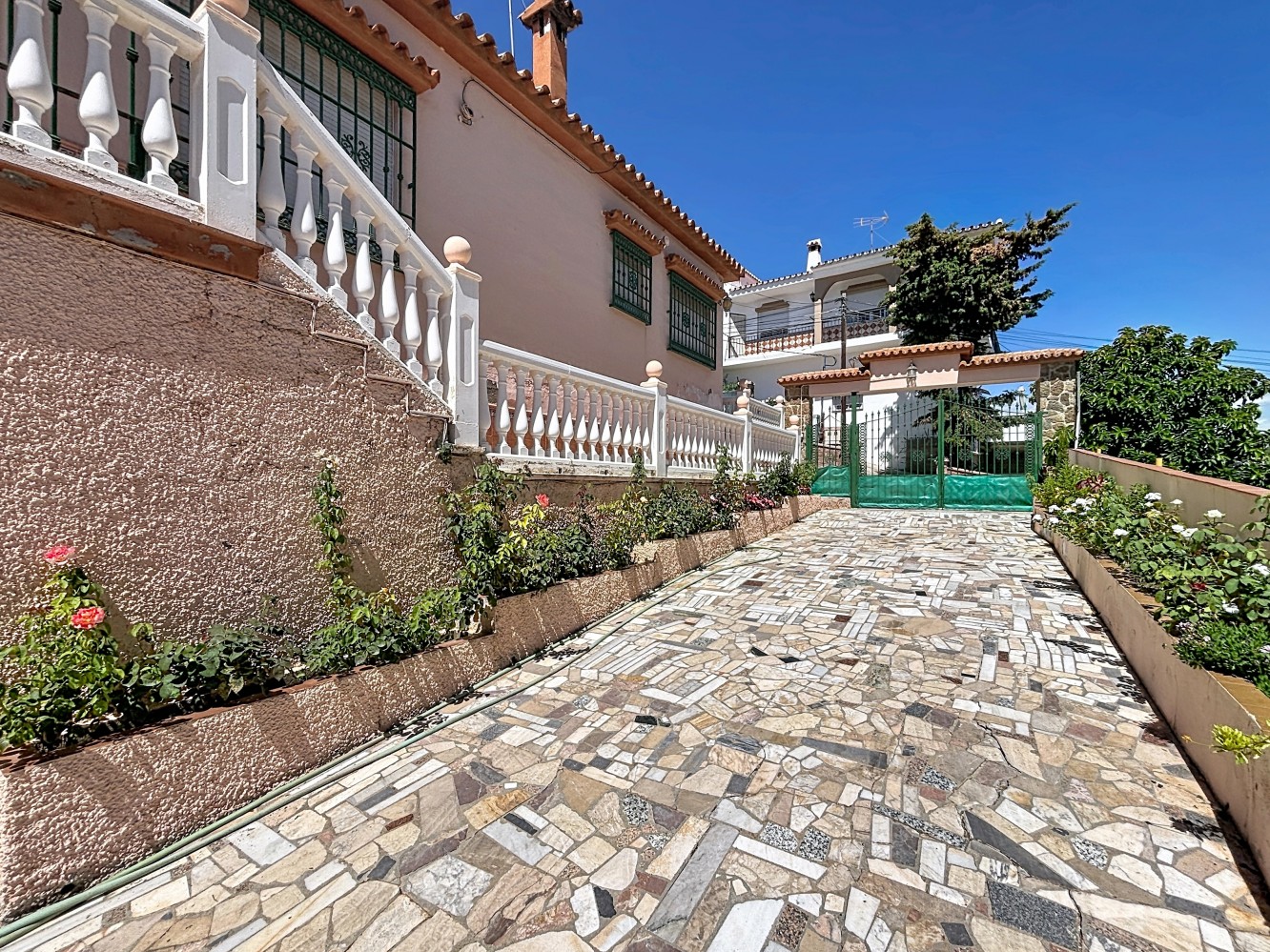 DP-26-6334-2 Villa te koop in Almayate