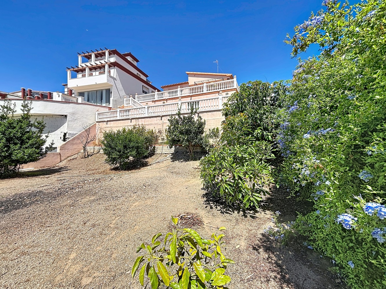 DP-26-6334-5 Villa te koop in Almayate