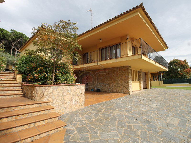 DP-37-1601-PDA-S-1 Villa te koop in Platja D’aro