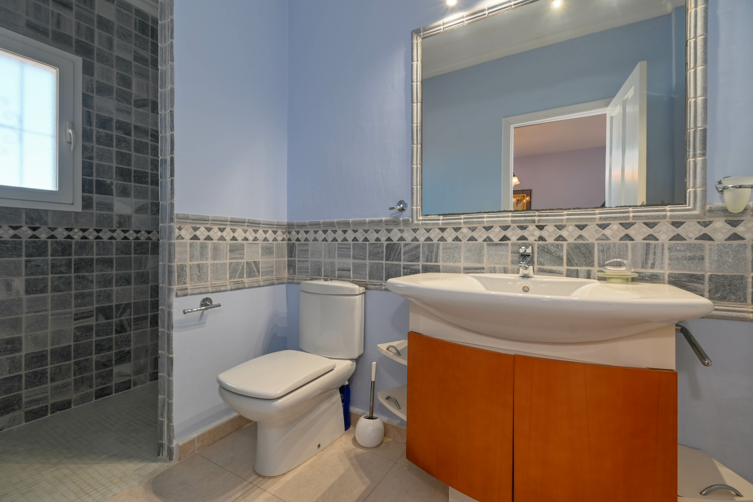 DP-70-TAALT2790-32 Villa te koop in Altea