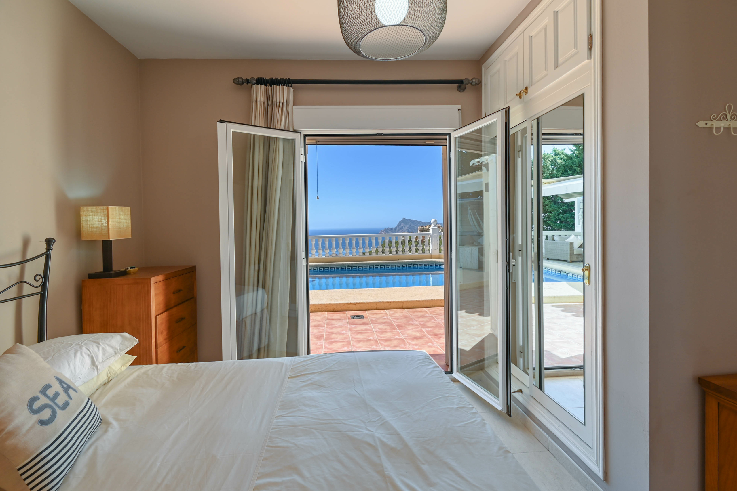 DP-70-TAALT2790-37 Villa te koop in Altea