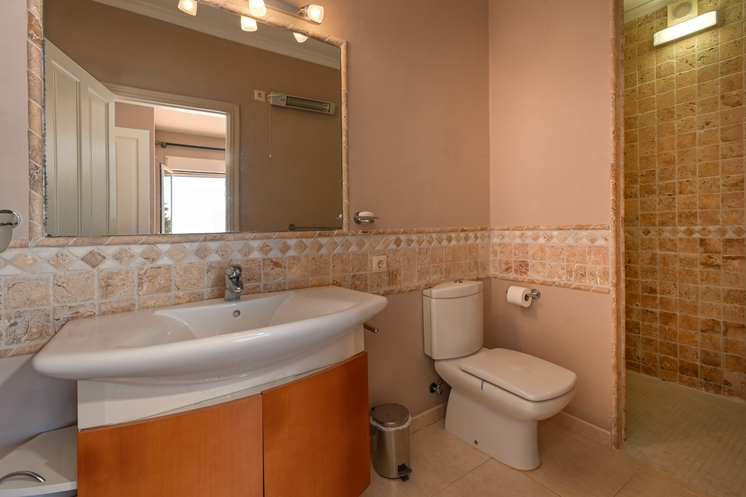 DP-70-TAALT2790-39 Villa te koop in Altea