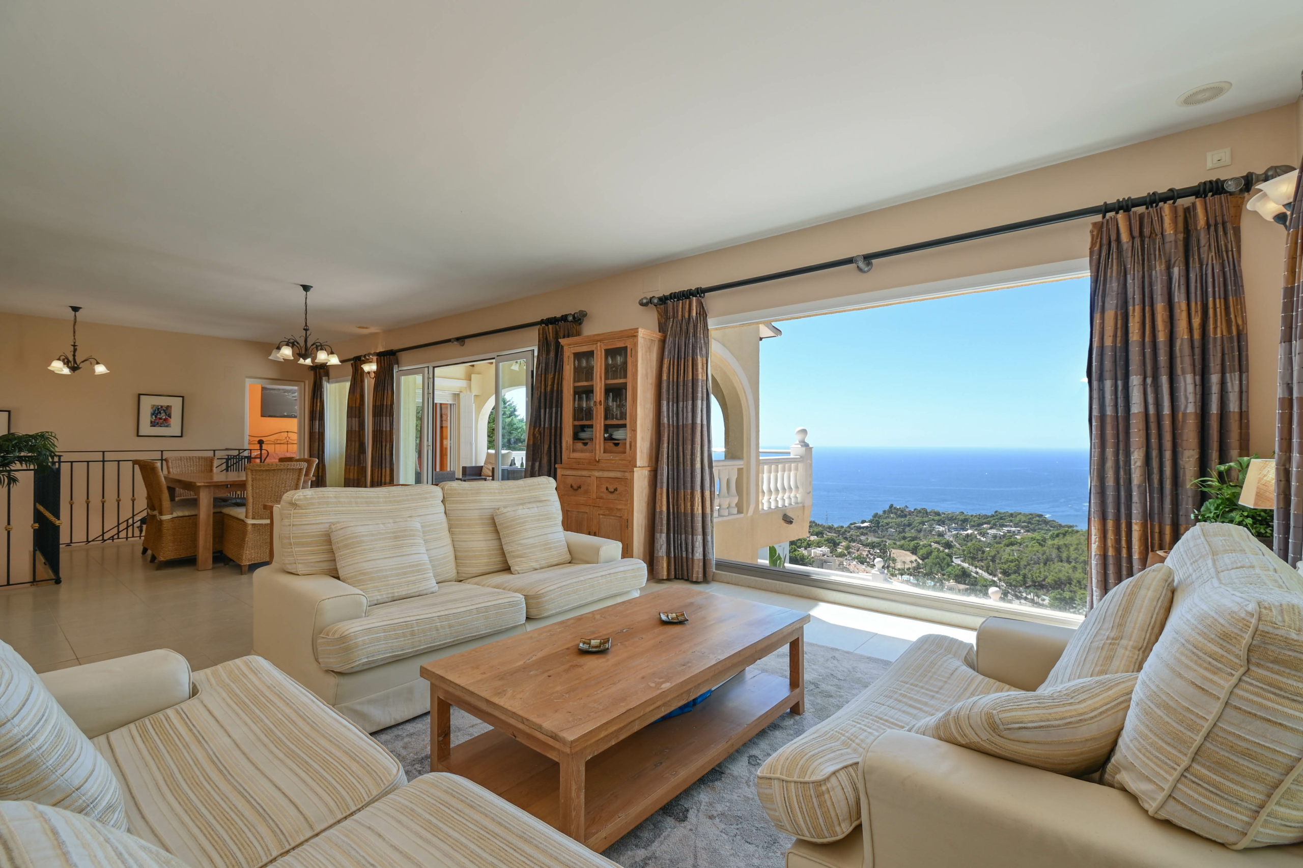 DP-70-TAALT2790-7 Villa te koop in Altea