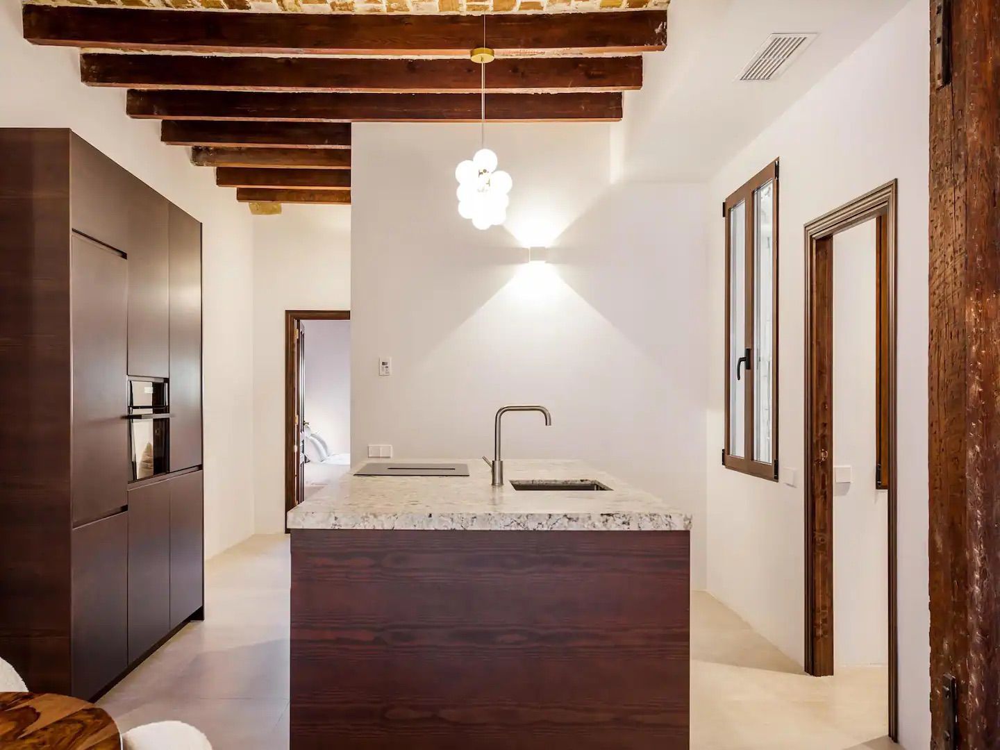 Gerenoveerd appartement te koop in Valencia stad