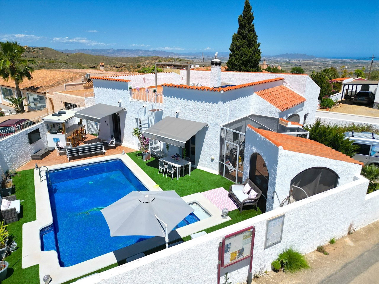 Villa te koop in Bedar