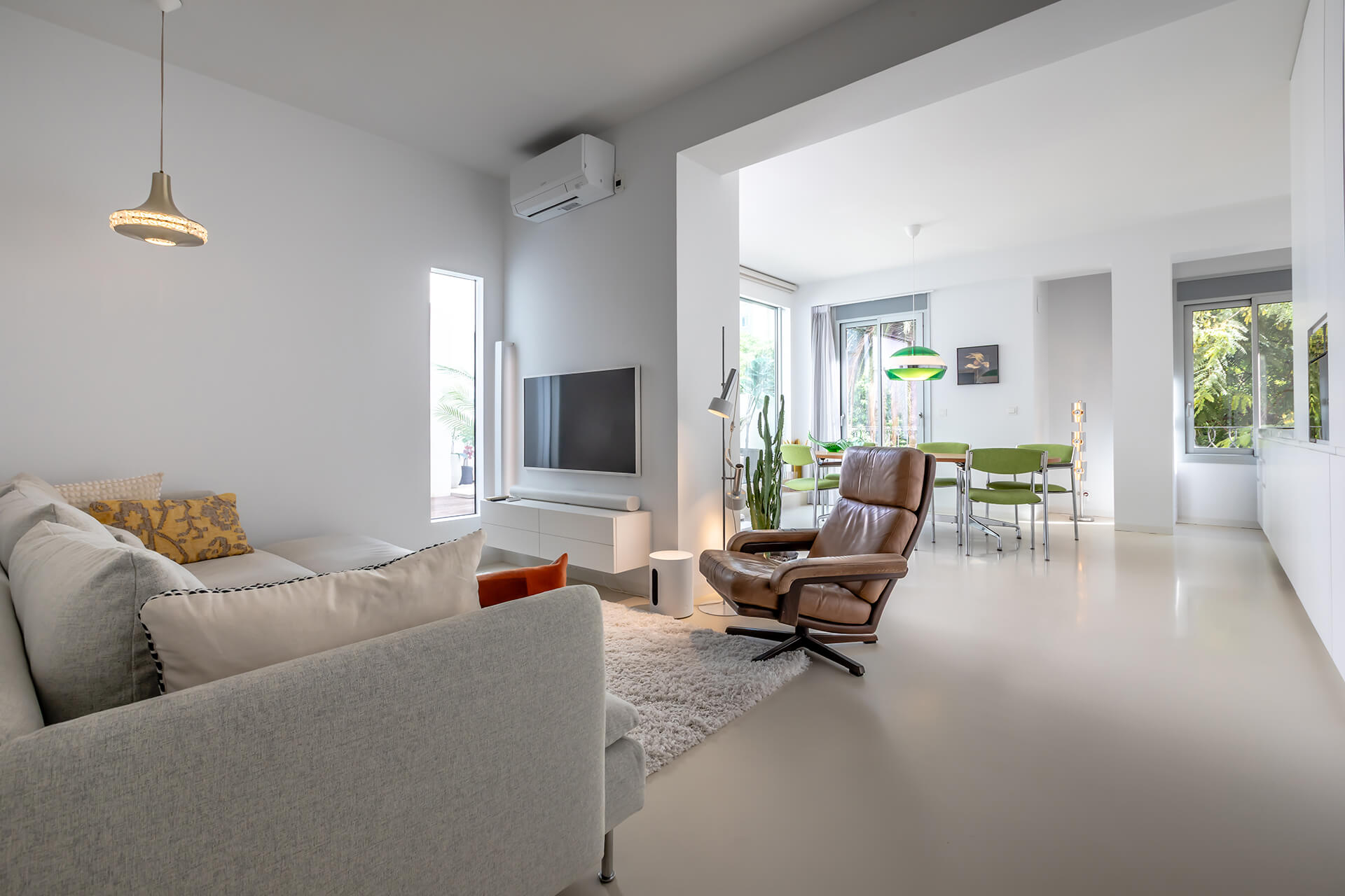 Appartement Valencia stad 11 Gerenoveerd appartement met terras te koop in Valencia stad – Ruzafa