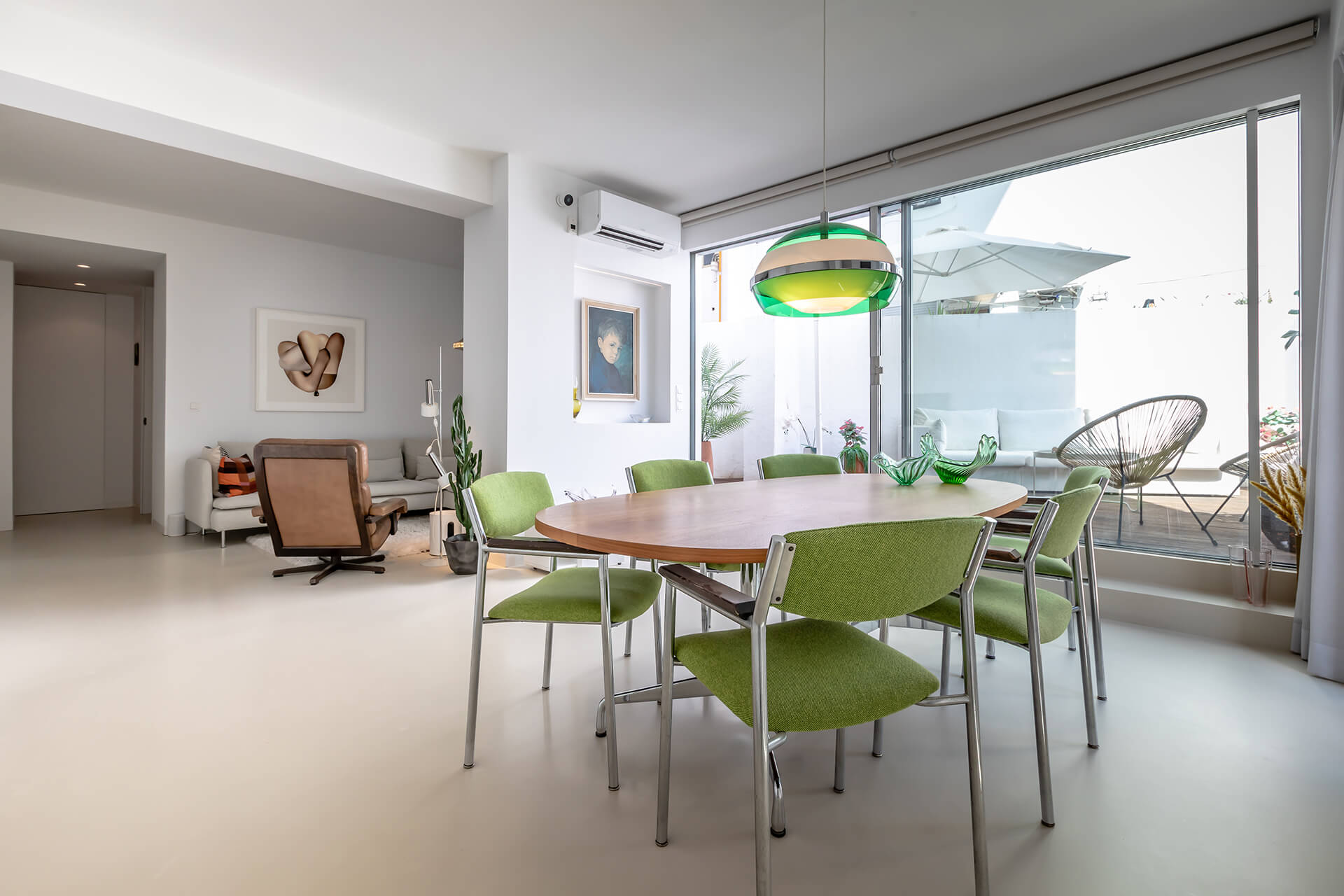 Appartement Valencia stad 17 Gerenoveerd appartement met terras te koop in Valencia stad – Ruzafa