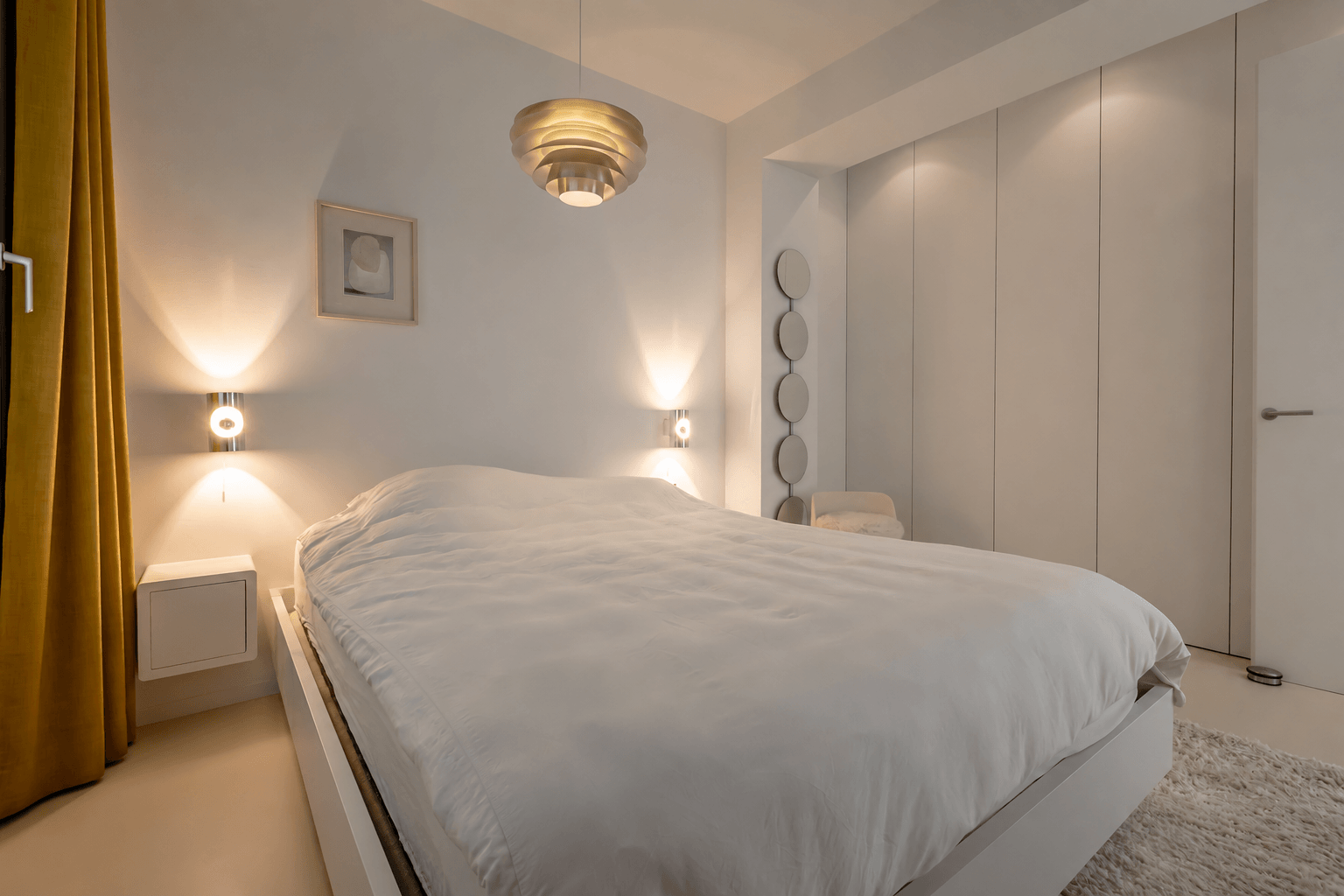 Appartement Valencia stad 5 Gerenoveerd appartement met terras te koop in Valencia stad – Ruzafa