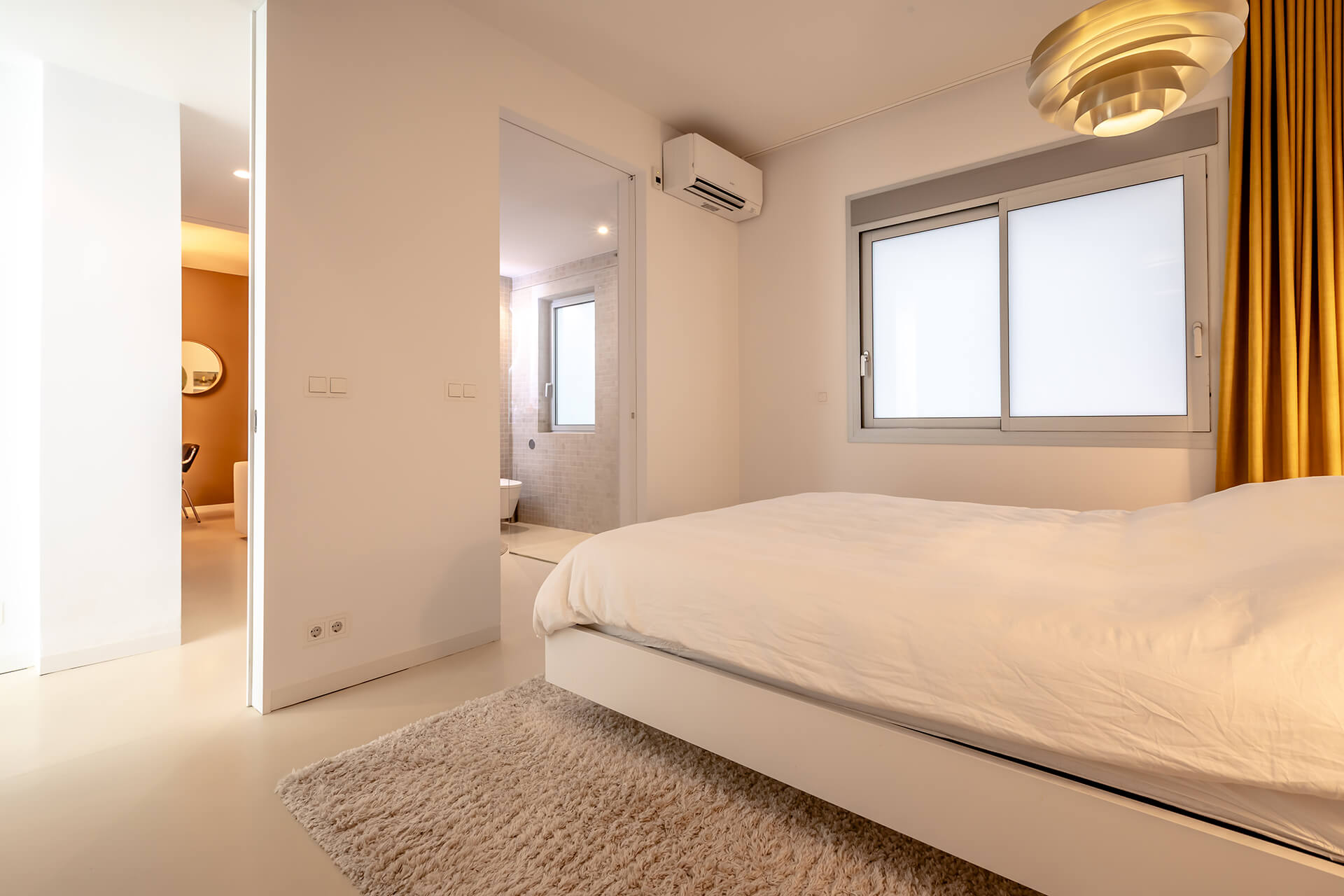 Appartement Valencia stad 7 Gerenoveerd appartement met terras te koop in Valencia stad – Ruzafa