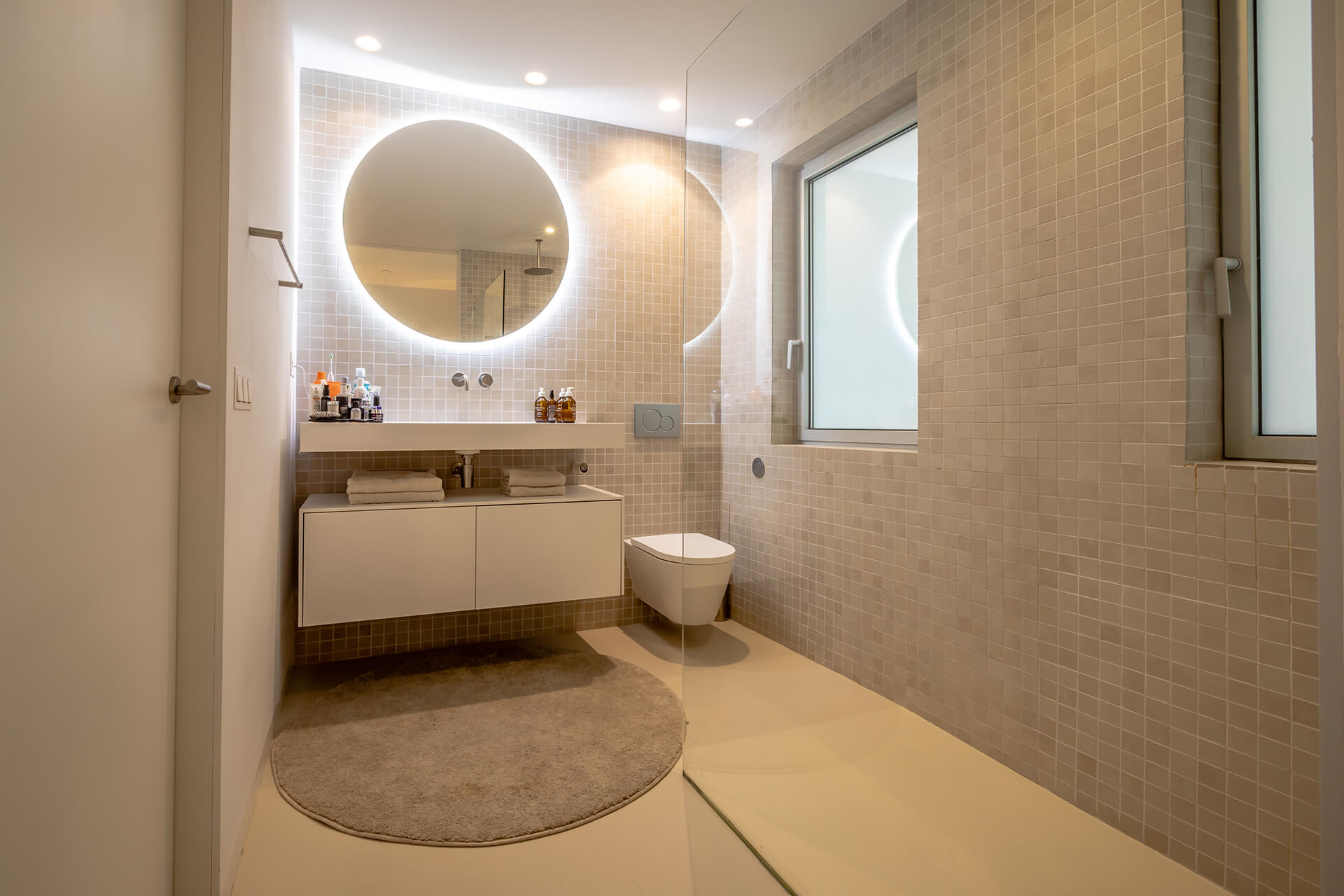 Appartement Valencia stad 8 Gerenoveerd appartement met terras te koop in Valencia stad – Ruzafa