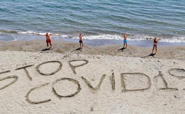 strand in spanje in corona tijd - huis kopen spanje