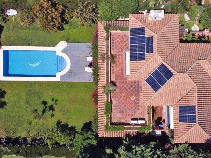 zonnepanelen Spanje villa