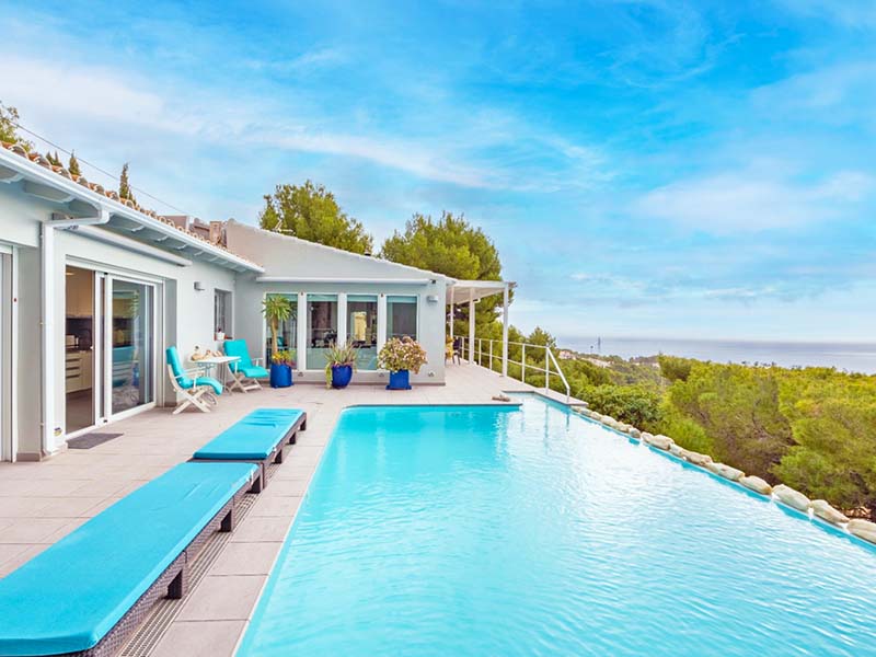 Villa kopen met zwembad Spanje