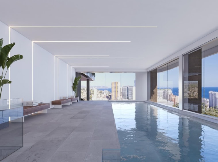 Luxe nieuwbouw duplex penthouse met zwembad in Calpe met uitzicht op zee en natuurpark Las Salinas. luxe spa, sauna